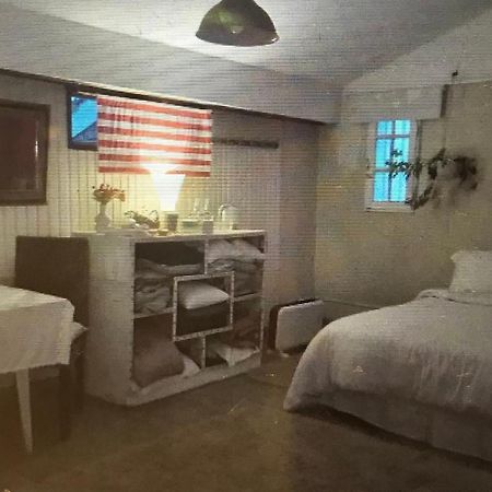 Habitacion Privada Barrio Uno Ezeiza Esterno foto